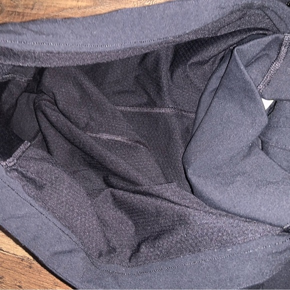 Lululemon stride 2  Jacket athletic zip black casual yoga spring active casual - Picture 9 of 11